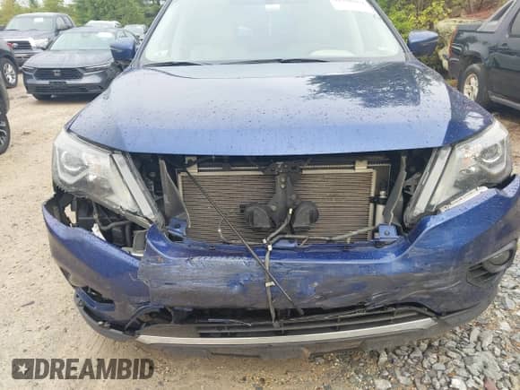 2017 Nissan Pathfinder SV with VIN 5N1DR2MM1HC621950, listed as a IAAI auction lot 42998064 with 186,990 mi miles and . Bid and sale history available at DreamBid. Image 6.