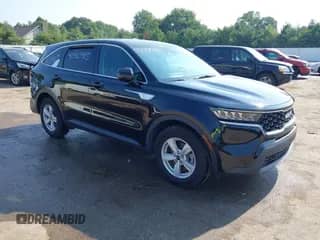 2022 Kia Sorento LX with VIN 5XYRG4LC6NG113923, listed as a IAAI auction lot 42940915 with 32,690 mi miles and . Bid and sale history available at DreamBid. Image 1.