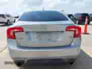 2018 Volvo S60 Dynamic с VIN YV126MFL2J2450619, выставлен на аукционе IAAI как лот 42494620 с пробегом 62 167 миль миль и . История ставок и продаж доступна на DreamBid. Изображение 16.