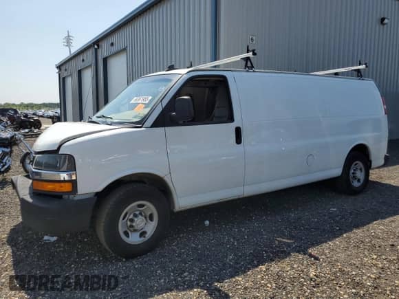 2019 Chevrolet Express Cargo с VIN 1GCWGBFP4K1168906, выставлен на аукционе Copart как лот 66361955 с пробегом 117 877 миль миль и Списание • Salvage title. История ставок и продаж доступна на DreamBid. Изображение 1.