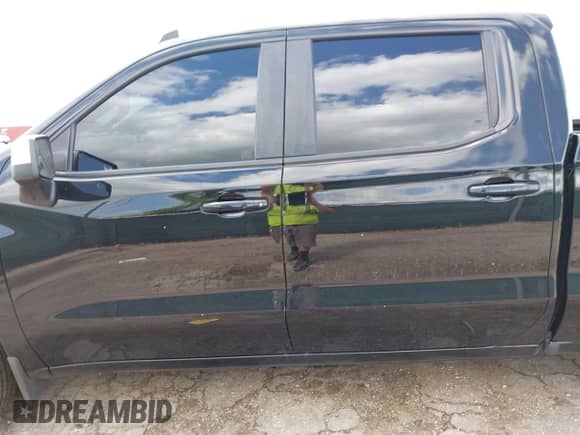 2020 Chevrolet Silverado 1500 LT с VIN 3GCPWCEKXLG243095, выставлен на аукционе IAAI как лот 42480565 с пробегом 18 590 миль миль и . История ставок и продаж доступна на DreamBid. Изображение 14.