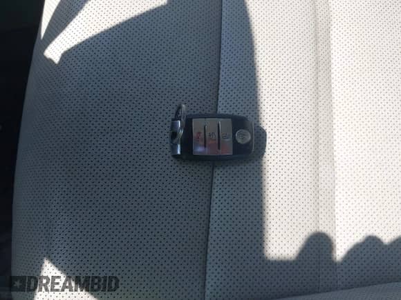 2016 Kia Sorento SXL с VIN 5XYPK4A58GG114102, выставлен на аукционе IAAI как лот 42543815 с пробегом 207 408 миль миль и . История ставок и продаж доступна на DreamBid. Изображение 11.