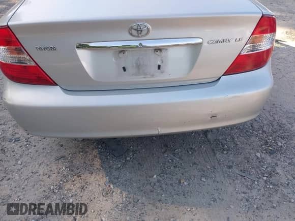 2002 Toyota Camry LE с VIN 4T1BE32K12U103879, выставлен на аукционе IAAI как лот 42328954 с пробегом 296 975 миль миль и . История ставок и продаж доступна на DreamBid. Изображение 6.
