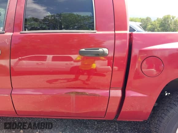 2006 Dodge Dakota SLT with VIN 1D7HW48K26S526289, listed as a IAAI auction lot 42750931 with 203,572 mi miles and . Bid and sale history available at DreamBid. Image 17.