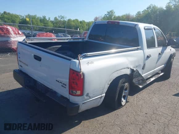 2003 Dodge 1500 ST с VIN 1D7HU18Z93S206609, выставлен на аукционе IAAI как лот 42223601 с пробегом 224 855 миль миль и . История ставок и продаж доступна на DreamBid. Изображение 4.