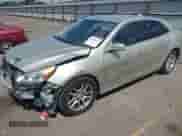 2015 Chevrolet Malibu LT z VIN 1G11C5SL5FF199920, wystawiony jako IAAI lot #43305116 z przebiegiem 210 165 mil mil oraz . Historia ofert i sprzedaży dostępna na DreamBid. Obrazek 2.