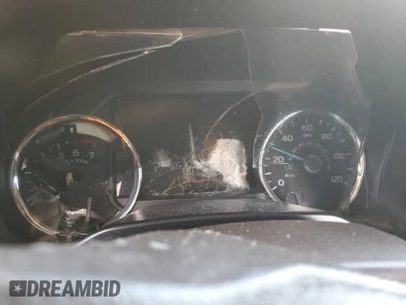 2016 Ford F-150 XLT z VIN 1FTEW1EG2GFC59077, wystawiony jako Copart lot #42605135 z przebiegiem Nie podano mil oraz Szkoda całkowita • Salvage title. Historia ofert i sprzedaży dostępna na DreamBid. Obrazek 9.