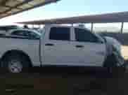 2020 Ram 1500 Tradesman z VIN 3C6RR7KG8LG253820, wystawiony jako IAAI lot #42830659 z przebiegiem 136 913 mil mil oraz . Historia ofert i sprzedaży dostępna na DreamBid. Obrazek 13.