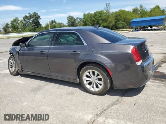 2015 Chrysler 300 Limited with VIN 2C3CCAAG8FH785799, listed as a Copart auction lot 70536145 with 122,416 mi miles and Salvage title. Bid and sale history available at DreamBid. Image 2.