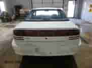 1993 Dodge Intrepid z VIN 2B3ED56F4PH582369, wystawiony jako Copart lot #50513255 z przebiegiem 102 725 mil mil oraz Szkoda całkowita • Salvage title. Historia ofert i sprzedaży dostępna na DreamBid. Obrazek 6.