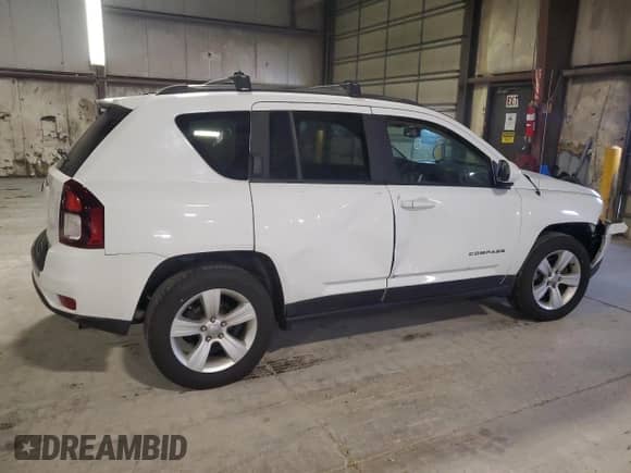 2015 Jeep Compass High Altitude с VIN 1C4NJDEB7FD245402, выставлен на аукционе Copart как лот 63697055 с пробегом 136 594 миль миль и Списание • Salvage title. История ставок и продаж доступна на DreamBid. Изображение 3.