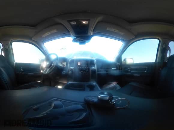 2018 Ram 1500 Laramie z VIN 1C6RR7NM3JS258608, wystawiony jako IAAI lot #42891789 z przebiegiem 140 581 mil mil oraz . Historia ofert i sprzedaży dostępna na DreamBid. Obrazek 19.