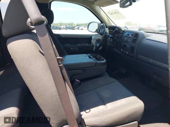 2013 GMC Sierra 1500 SLE z VIN 1GTR1VE07DZ170934, wystawiony jako IAAI lot #42363382 z przebiegiem 115 785 mil mil oraz . Historia ofert i sprzedaży dostępna na DreamBid. Obrazek 5.