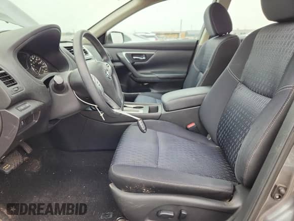 2016 Nissan Altima S with VIN 1N4AL3AP8GC163177, listed as a Copart auction lot 90232955 with 31,218 mi miles and Clean title. Bid and sale history available at DreamBid. Image 7.