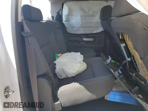 2015 Chevrolet Silverado 1500 LT с VIN 3GCPCREC2FG262314, выставлен на аукционе Copart как лот 84618565 с пробегом 246 354 миль миль и Списание • Salvage title. История ставок и продаж доступна на DreamBid. Изображение 10.