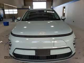 2024 Hyundai Kona SEL с VIN KM8HC3A62RU005782, выставлен на аукционе Copart как лот 76996344 с пробегом 2 974 миль миль и Списание • Salvage title. История ставок и продаж доступна на DreamBid. Изображение 5.