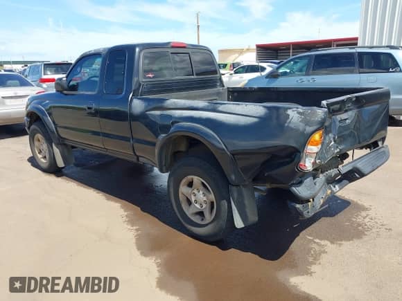 2004 Toyota Tacoma PreRunner z VIN 5TESN92N04Z339967, wystawiony jako IAAI lot #42585200 z przebiegiem 280 189 mil mil oraz . Historia ofert i sprzedaży dostępna na DreamBid. Obrazek 3.