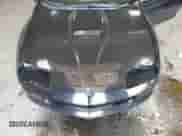 1997 Chevrolet Camaro Z28 z VIN 2G1FP22P8V2144566, wystawiony jako Copart lot #59389015 z przebiegiem 109 725 mil mil oraz Czysty tytuł • Clean title. Historia ofert i sprzedaży dostępna na DreamBid. Obrazek 11.