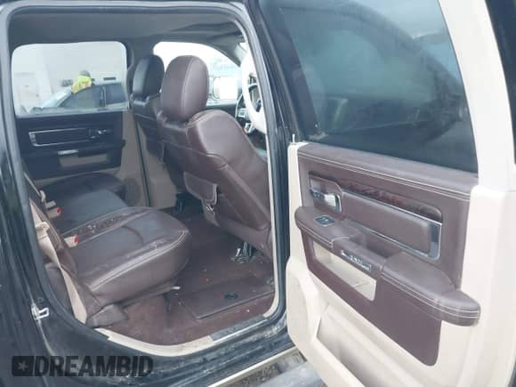 2014 Ram 1500 Longhorn Limited с VIN 1C6RR7WT6ES329943, выставлен на аукционе IAAI как лот 41814273 с пробегом 129 968 миль миль и . История ставок и продаж доступна на DreamBid. Изображение 8.