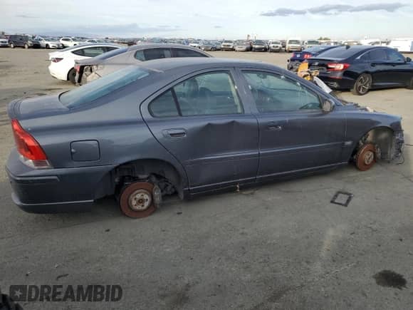 2006 Volvo S60 2.5L Turbo R с VIN YV1RH527062527406, выставлен на аукционе Copart как лот 81269984 с пробегом Не указан миль и Списание • Salvage title. История ставок и продаж доступна на DreamBid. Изображение 3.