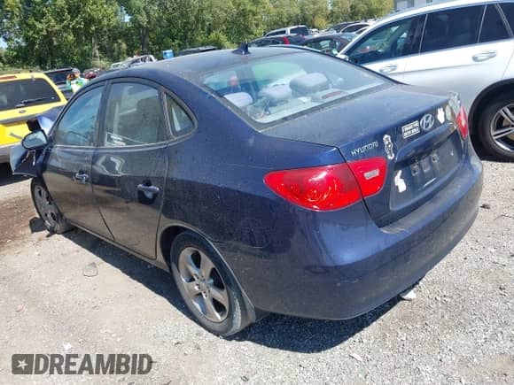 2009 Hyundai Elantra GLS z VIN KMHDU46D29U678662, wystawiony jako IAAI lot #43174076 z przebiegiem 103 833 mil mil oraz . Historia ofert i sprzedaży dostępna na DreamBid. Obrazek 3.