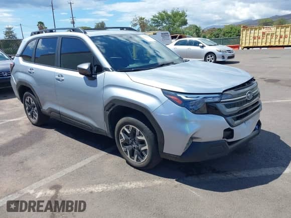 2025 Subaru Forester Premium z VIN JF2SLDDCXSH525603, wystawiony jako IAAI lot #43131099 z przebiegiem 4 782 mil mil oraz . Historia ofert i sprzedaży dostępna na DreamBid. Obrazek 1.