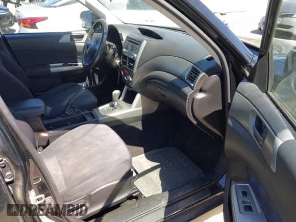 2010 Subaru Forester X с VIN JF2SH6BC0AH908111, выставлен на аукционе IAAI как лот 42976076 с пробегом 137 850 миль миль и . История ставок и продаж доступна на DreamBid. Изображение 5.