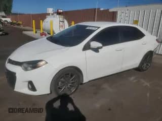 2016 Toyota Corolla L with VIN 5YFBURHE2GP479295, listed as a Copart auction lot 84016215 with 132,795 mi miles and Salvage title. Bid and sale history available at DreamBid. Image 1.