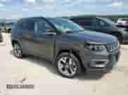 2019 Jeep Compass Limited z VIN 3C4NJCCB9KT707198, wystawiony jako Copart lot #62083285 z przebiegiem 54 781 mil mil oraz Szkoda całkowita • Salvage title. Historia ofert i sprzedaży dostępna na DreamBid. Obrazek 4.