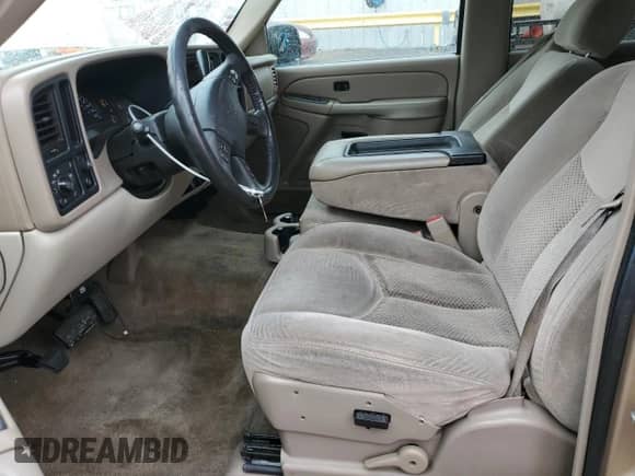 2005 Chevrolet Tahoe LS с VIN 1GNEC13V25R204089, выставлен на аукционе Copart как лот 86341525 с пробегом 165 044 миль миль и Чистый • Clean title. История ставок и продаж доступна на DreamBid. Изображение 7.