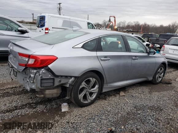2019 Honda Accord EX-L with VIN 1HGCV2F54KA013037, listed as a Copart auction lot 85107224 with 86,419 mi miles and Salvage title. Bid and sale history available at DreamBid. Image 3.