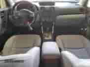 2015 Subaru Forester z VIN SA0123301, wystawiony jako Copart lot #54677574 z przebiegiem 58 430 mil mil oraz Szkoda całkowita • Salvage title. Historia ofert i sprzedaży dostępna na DreamBid. Obrazek 8.