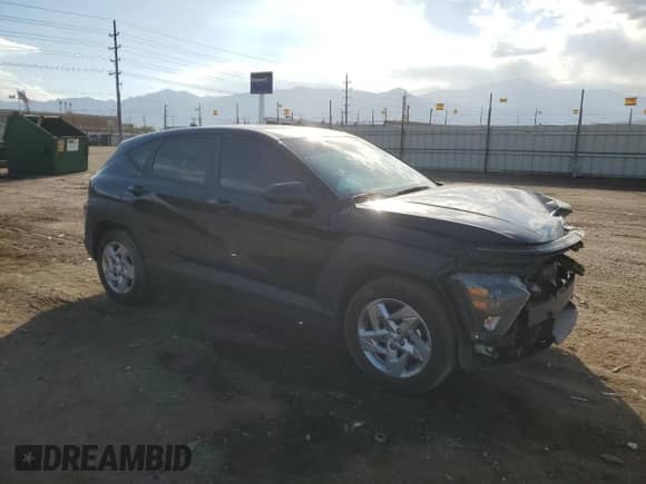 2024 Hyundai Kona SE с VIN KM8HA3AB5RU138927, выставлен на аукционе Copart как лот 72941824 с пробегом 8 104 миль миль и Списание • Salvage title. История ставок и продаж доступна на DreamBid. Изображение 4.
