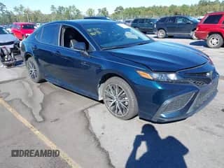2021 Toyota Camry SE with VIN 4T1T11AK2MU599364, listed as a IAAI auction lot 43469563 with 69,703 mi miles and . Bid and sale history available at DreamBid. Image 1.