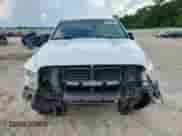 2018 Ram 1500 Tradesman z VIN 3C6JR6DG9JG186064, wystawiony jako Copart lot #63683485 z przebiegiem 160 406 mil mil oraz Szkoda całkowita • Salvage title. Historia ofert i sprzedaży dostępna na DreamBid. Obrazek 5.