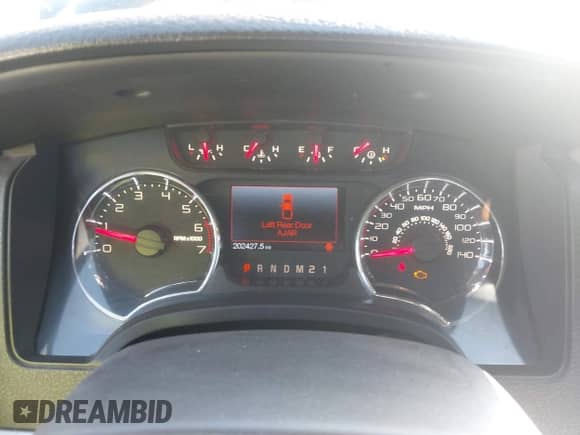 2014 Ford F-150 FX4 with VIN 1FTFW1ET1EFA01387, listed as a IAAI auction lot 43282091 with 202,427 mi miles and . Bid and sale history available at DreamBid. Image 7.