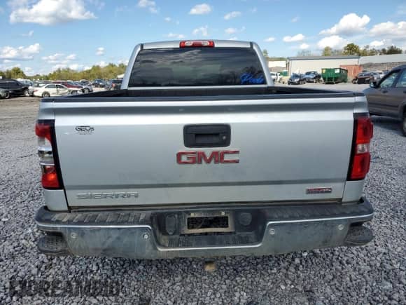 2014 GMC Sierra 1500 SLE z VIN 1GTV2UEC1EZ339329, wystawiony jako Copart lot #81817315 z przebiegiem 169 753 mil mil oraz Szkoda całkowita • Salvage title. Historia ofert i sprzedaży dostępna na DreamBid. Obrazek 6.