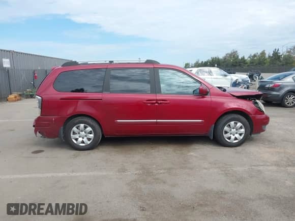 2008 Hyundai Entourage GLS с VIN KNDMC233786053975, выставлен на аукционе IAAI как лот 43422919 с пробегом 224 659 миль миль и . История ставок и продаж доступна на DreamBid. Изображение 13.