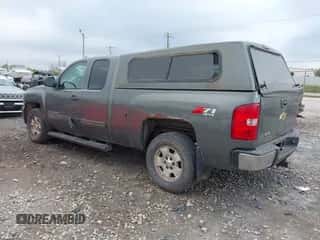 2011 Chevrolet Silverado 1500 LT with VIN 1GCRKSE38BZ329561, listed as a IAAI auction lot 43242350 with 87,425 mi miles and . Bid and sale history available at DreamBid. Image 3.