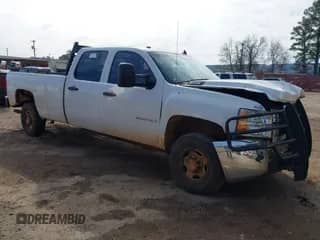 2009 Chevrolet Silverado 2500HD Work Truck с VIN 1GCHC43K89F102042, выставлен на аукционе IAAI как лот 41589871 с пробегом 321 270 миль миль и . История ставок и продаж доступна на DreamBid. Изображение 1.
