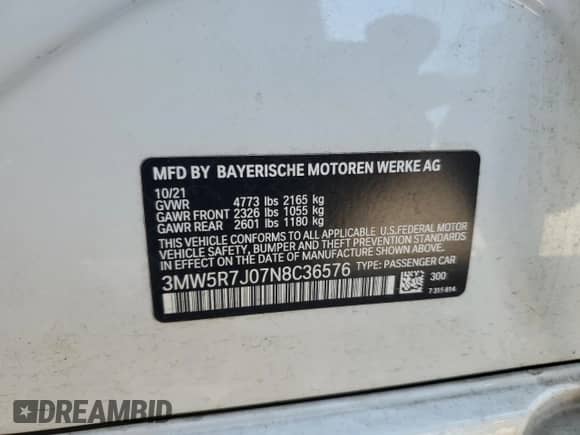 2022 BMW 3 Series 330i xDrive with VIN 3MW5R7J07N8C36576, listed as a Copart auction lot 81846515 with 4,054 mi miles and Salvage title. Bid and sale history available at DreamBid. Image 12.