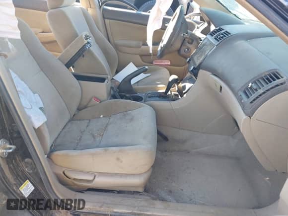 2005 Honda Accord LX with VIN 1HGCM56425A147139, listed as a IAAI auction lot 43444000 with 165,968 mi miles and . Bid and sale history available at DreamBid. Image 5.