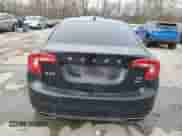 2015 Volvo S60 T5 Platinum с VIN YV1612TM5F1341358, выставлен на аукционе Copart как лот 46042365 с пробегом Не указан миль и Списание • Salvage title. История ставок и продаж доступна на DreamBid. Изображение 6.