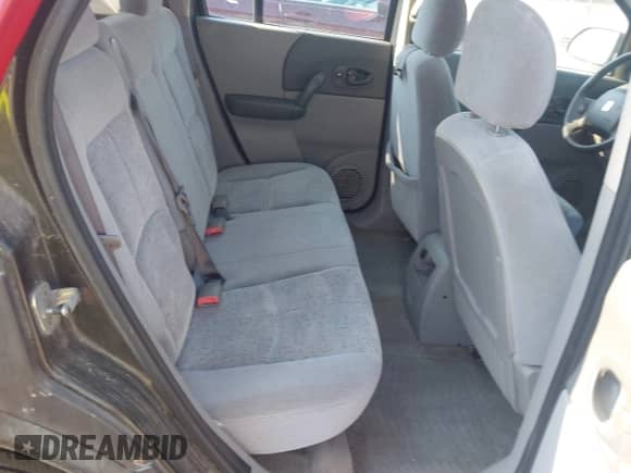 2002 Saturn VUE с VIN 5GZCZ63B22S820637, выставлен на аукционе IAAI как лот 42663282 с пробегом 160 774 миль миль и . История ставок и продаж доступна на DreamBid. Изображение 8.