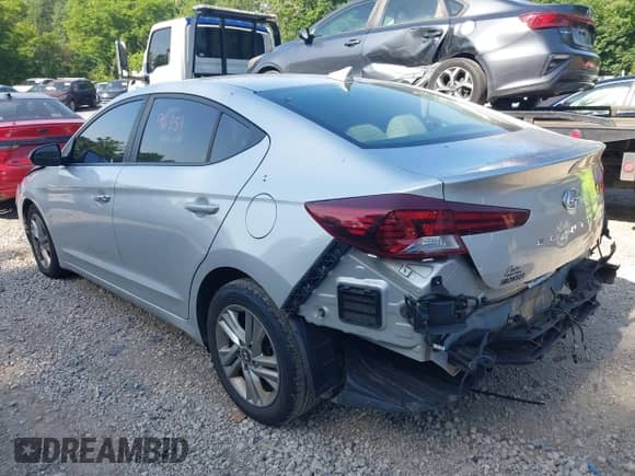 2019 Hyundai Elantra SEL z VIN 5NPD84LF9KH461236, wystawiony jako IAAI lot #42566872 z przebiegiem 96 251 mil mil oraz . Historia ofert i sprzedaży dostępna na DreamBid. Obrazek 3.