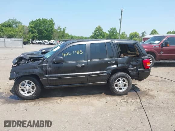 1999 Jeep Grand Cherokee Laredo с VIN 1J4G258S9XC538601, выставлен на аукционе IAAI как лот 42411986 с пробегом 219 776 миль миль и . История ставок и продаж доступна на DreamBid. Изображение 15.