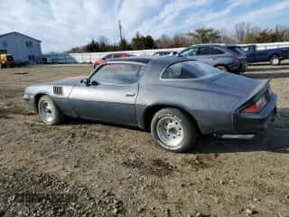 1979 Chevrolet Camaro with VIN 1Q87L9N603338, listed as a Copart auction lot 44375385 with 53,554 mi miles and Clean title. Bid and sale history available at DreamBid. Image 2.