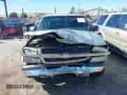 2004 Chevrolet Silverado 1500 LS с VIN 2GCEC19TX41341593, выставлен на аукционе IAAI как лот 42887375 с пробегом 236 076 миль миль и . История ставок и продаж доступна на DreamBid. Изображение 12.
