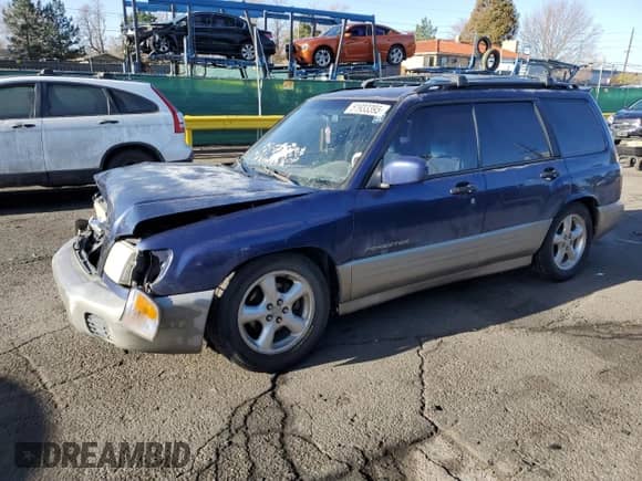 2001 Subaru Forester S with VIN JF1SF65501G713476, listed as a Copart auction lot 51933395 with 190,622 mi miles and Non repairable. Bid and sale history available at DreamBid. Image 1.