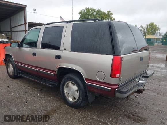 1999 Chevrolet Tahoe с VIN 1GNEK13RXXJ374207, выставлен на аукционе IAAI как лот 43368203 с пробегом 148 511 миль миль и . История ставок и продаж доступна на DreamBid. Изображение 3.